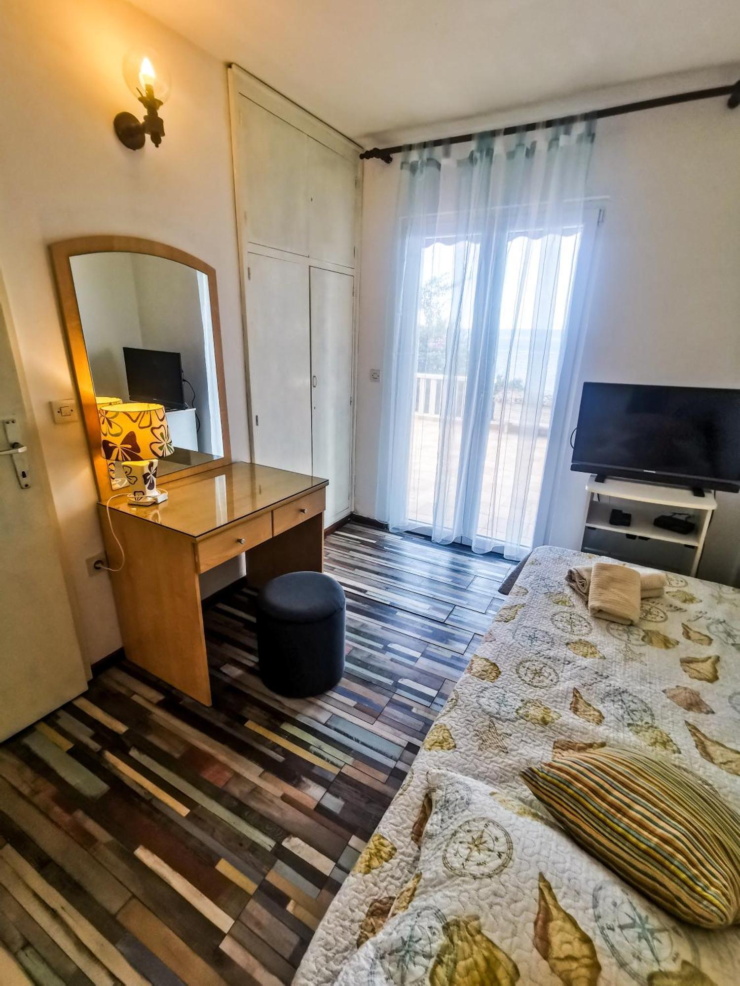 Apartman Damir Sumartin Exteriör bild