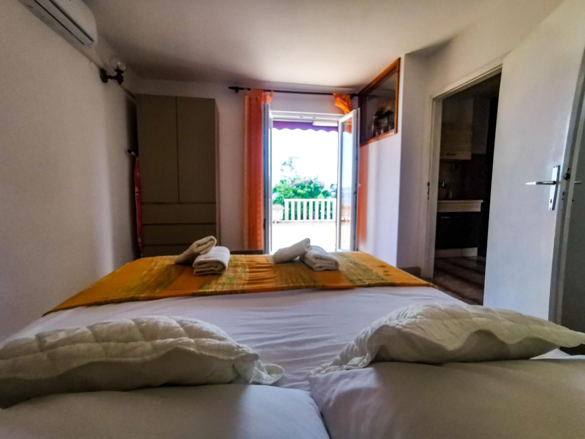 Apartman Damir Sumartin Exteriör bild