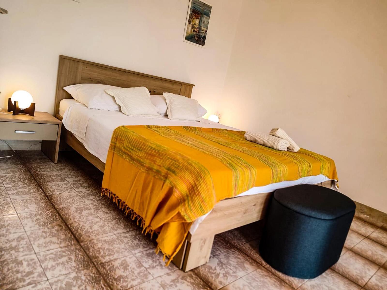 Apartman Damir Sumartin Exteriör bild