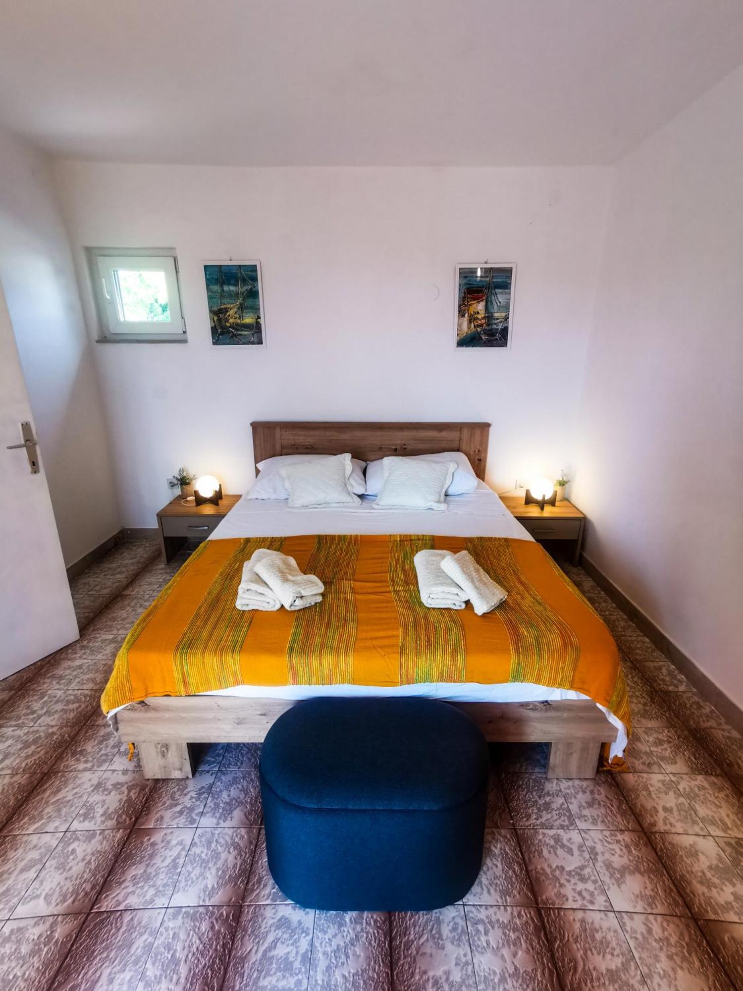 Apartman Damir Sumartin Exteriör bild